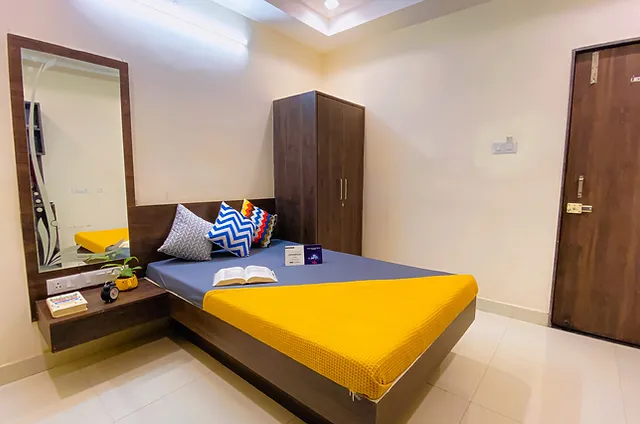 Local Insights & Travel: Finding the Best Hostel in Kota